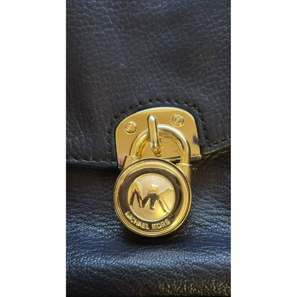 Michael Kors Black Shoulder Bag Handbag Purse 8 x 6 x 2 - Picture 4 of 7